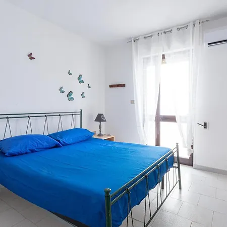 Trilocale A 100 M Dal Mare Climatizzato * Torre Pali