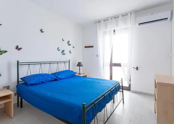 Trilocale A 100 M Dal Mare Climatizzato * Torre Pali
