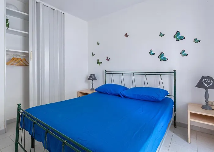 Trilocale A 100 M Dal Mare Climatizzato * Torre Pali